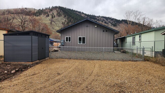 Building Photo - Newly Constructed Four Bedroom House With a Dog Considered