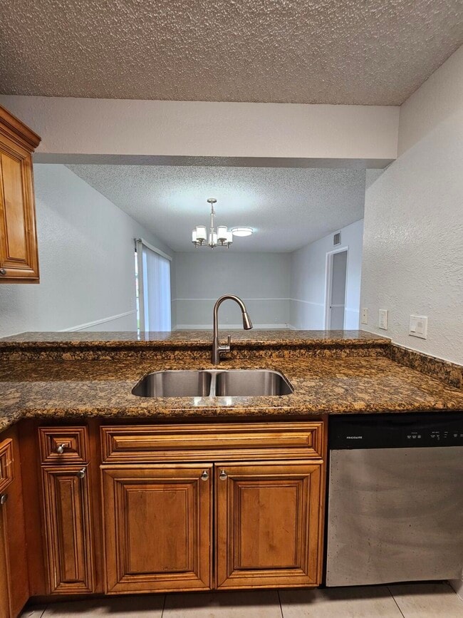 Building Photo - 1660 Windorah Way