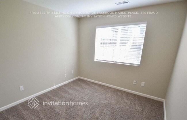 Building Photo - 1827 71st Ave SE