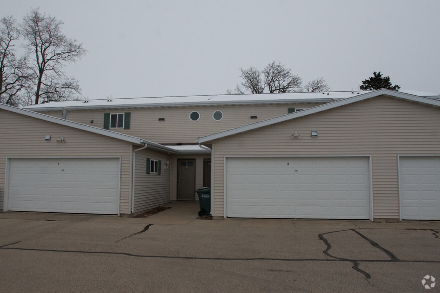 garage view - Highview Estates