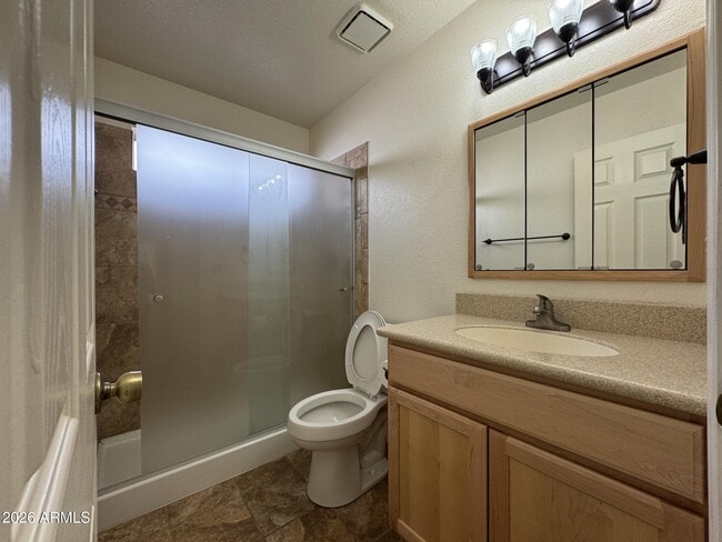 Building Photo - 3807 St Andrews Dr