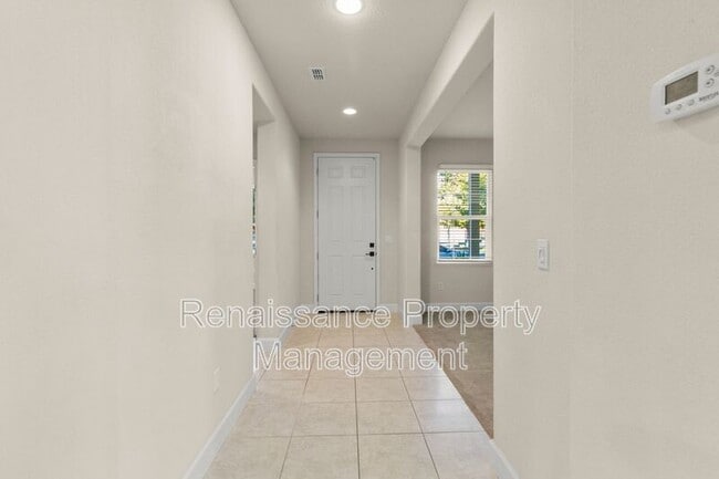 Building Photo - 638 W Gravino Dr