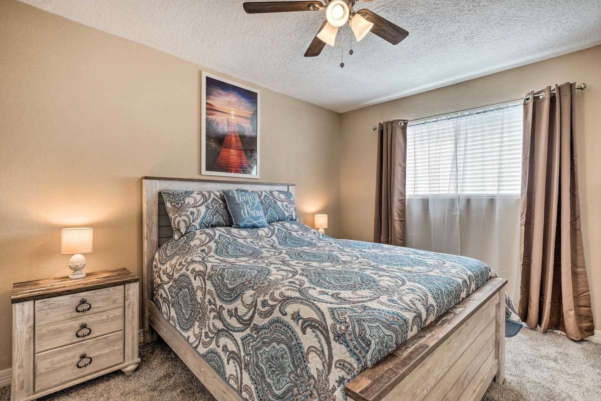 Building Photo - 12500 Melville Dr