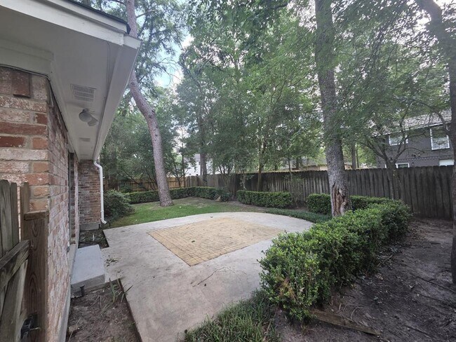 Building Photo - 21 N Waxberry Rd