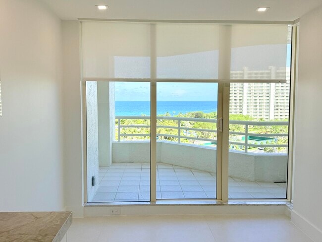 Building Photo - 4201 N Ocean Blvd