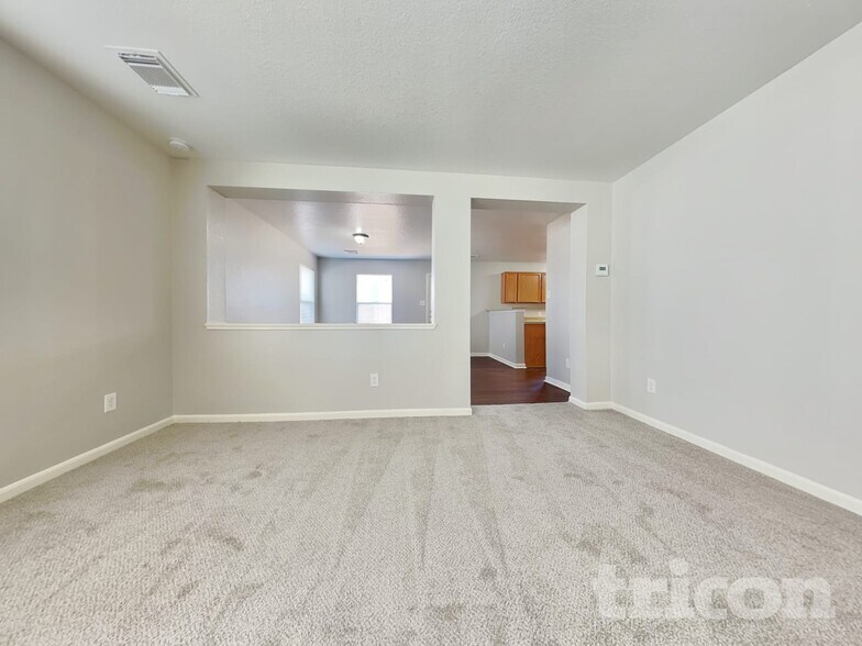 Building Photo - 2942 Yearling Colt Ct