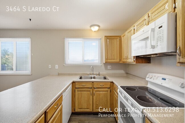Building Photo - 3464 S Laredo Ct