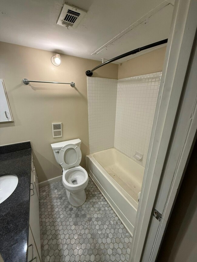 Building Photo - 4241 Buena Vista St