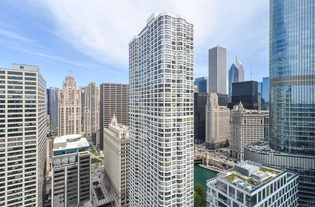 Building Photo - 440 N Wabash Ave