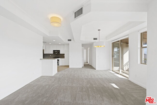 Building Photo - 1820 Benecia Ave
