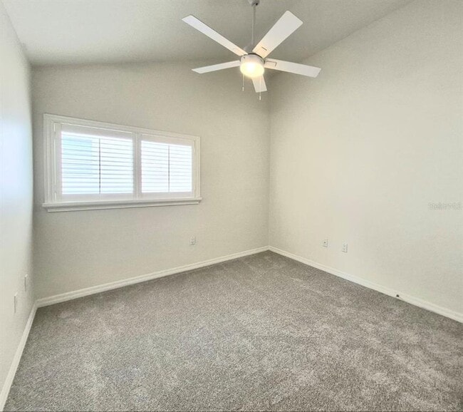 Building Photo - 2214 Green Oaks Ln