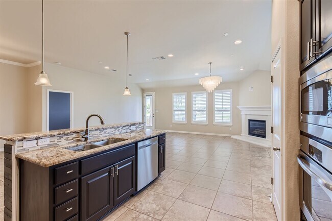 Building Photo - 4409 Tambre Bend