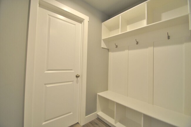 Building Photo - 2211 S 1150 W