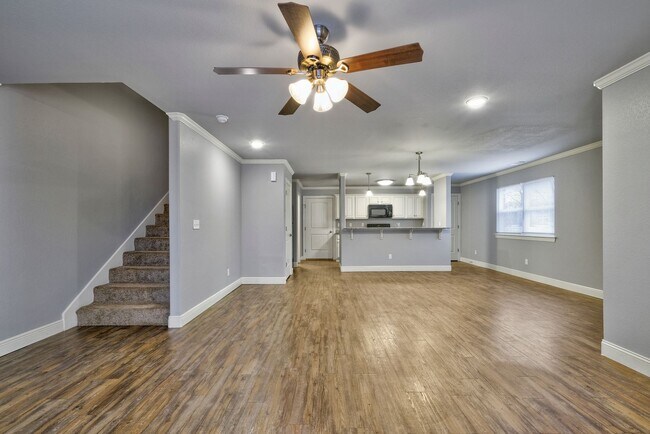 Building Photo - FREE 55” TV or 28” Blackstone! Plus $150 Amazon gift card! Beautiful 3 bed / 2.5 bath duplex with...