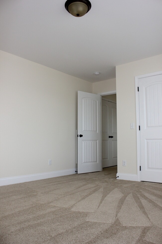 Building Photo - 4205 Dry River Rd