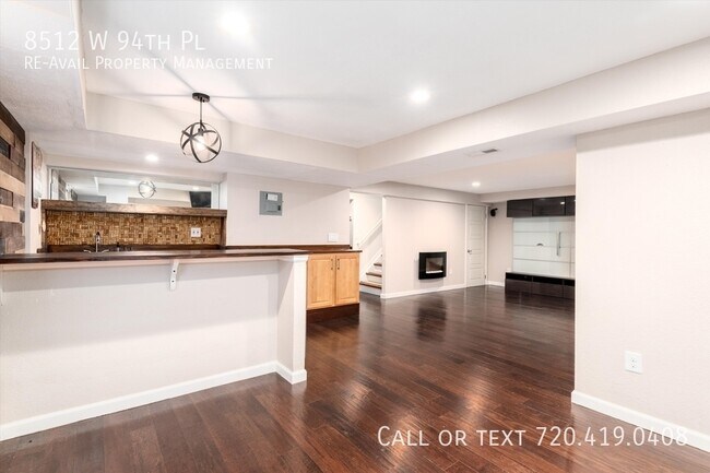 Building Photo - 8512 W 94th Pl