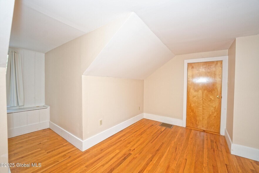 Upstairs Bedroom 2 - 2550 Troy Schenectady Rd