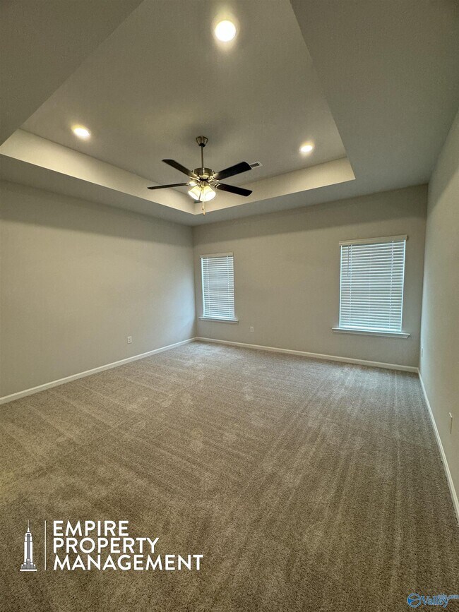 Building Photo - 318 Cornstalk Cir