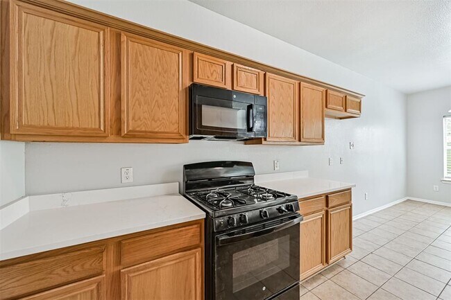 Building Photo - 731 Chase View Dr