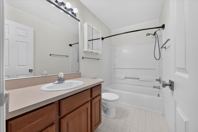 Building Photo - 39763 Rockcrest Cir