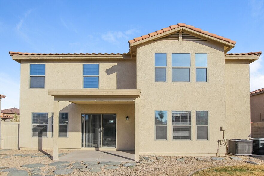 Building Photo - 4614 N 92nd Ln