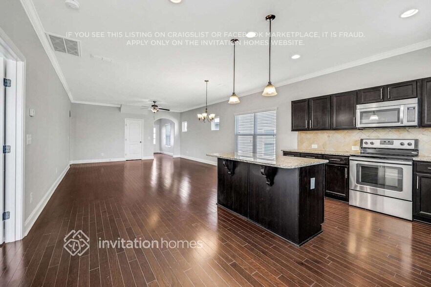 Building Photo - 310 Dunnwood Loop