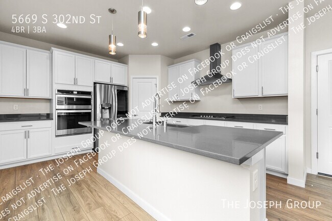 Building Photo - 5669 S 302nd St