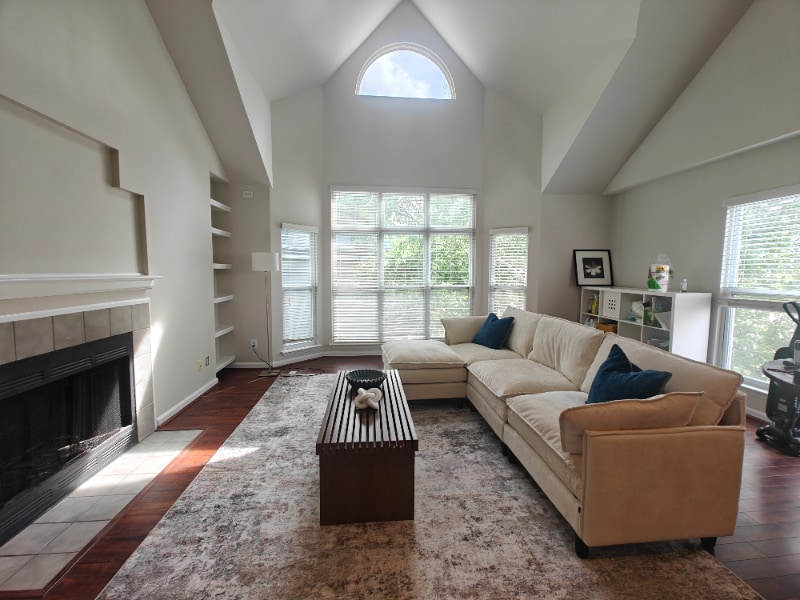 Building Photo - 521 N Graham St