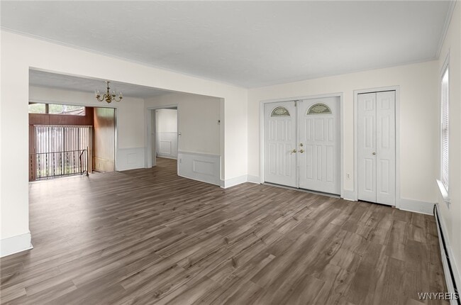 Building Photo - 8511 Sheridan Dr