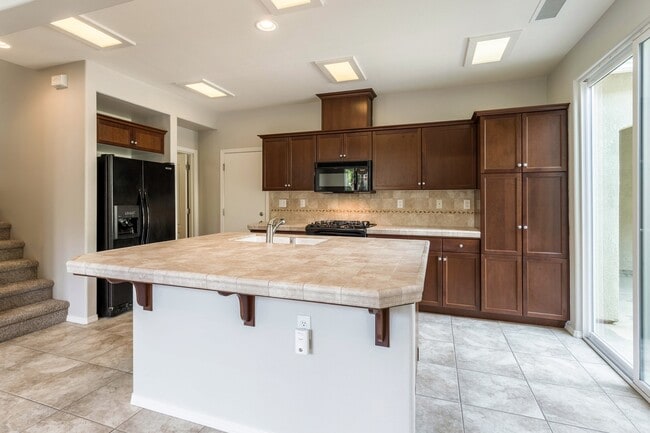 Building Photo - Harlan Ranch Home for Lease