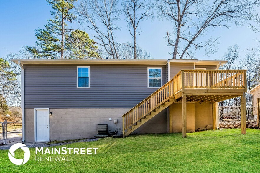 Building Photo - 6594 Davison Rd
