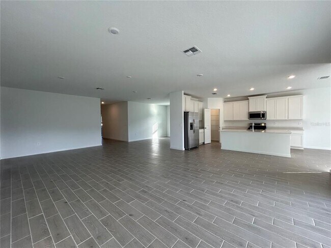 Building Photo - 12419 NW 139th Dr