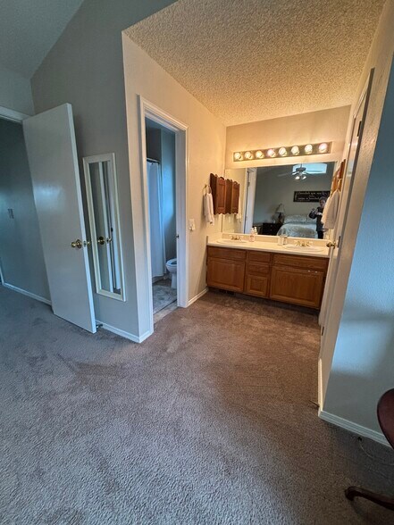 Building Photo - 3425 Birnamwood Dr