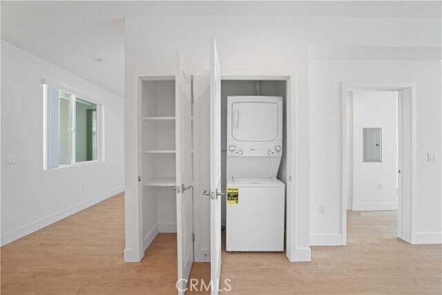 Building Photo - 8750 Sepulveda Blvd