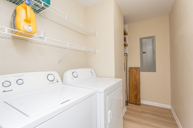 Building Photo - Spacious 4-Bedroom Home in Massanutten Resort