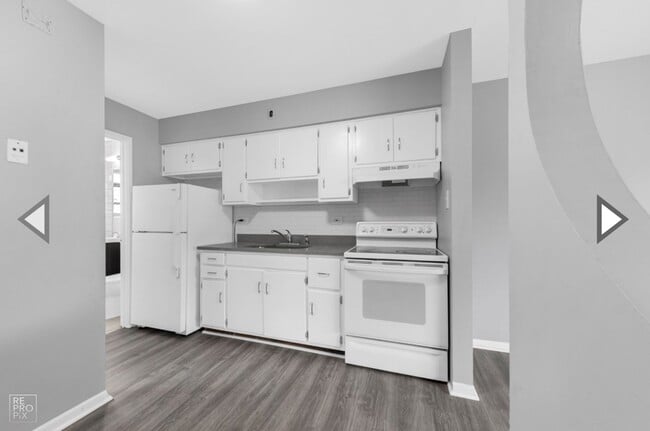 Building Photo - 2600 S 59th Ave