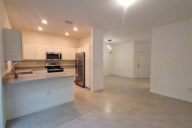 Building Photo - 1363 NW 208th Terrace