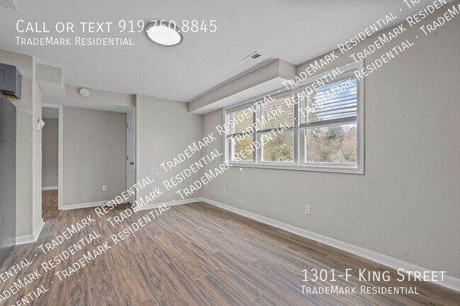Building Photo - 1301-F King Street-
