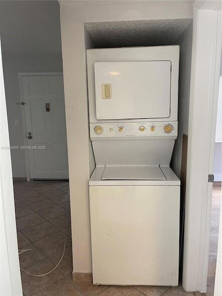 Building Photo - 6175 NW 57th St