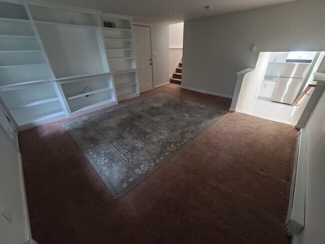 Building Photo - Scarsdale Rental Fully Updated 4 bedroom p...