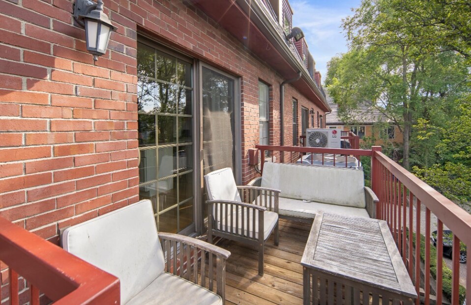 Building Photo - 1 Devens St