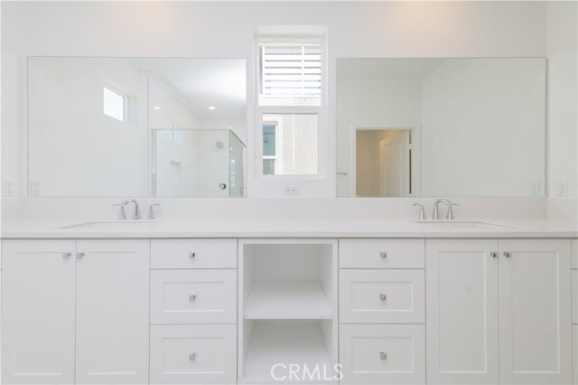 Building Photo - 446 Lobata