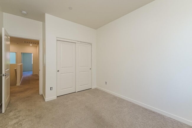 Building Photo - 8255 Sophie Ct