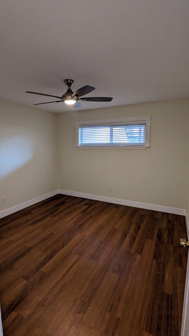 Bedroom - 1011 Ashland St