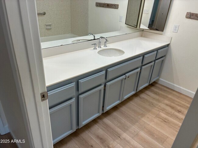 Building Photo - 8437 E San Benito Dr