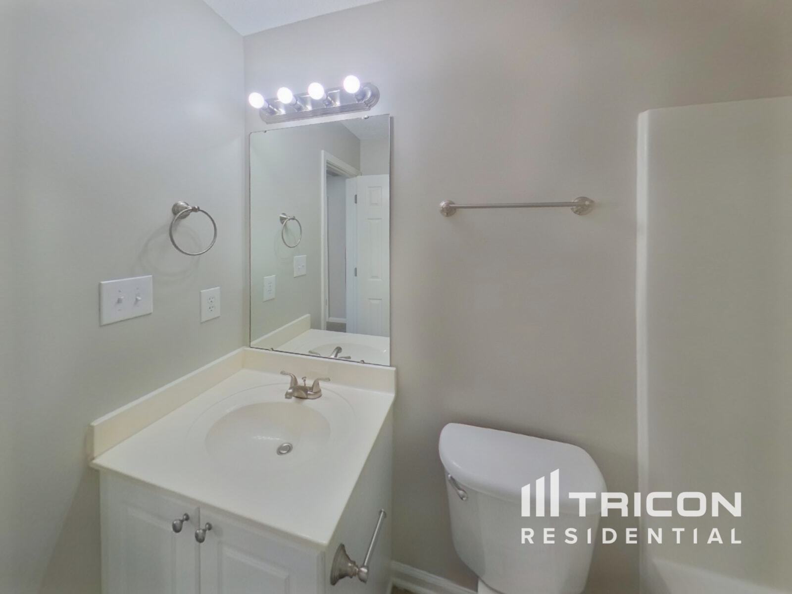 Building Photo - 7511 Rolling Meadows Ln