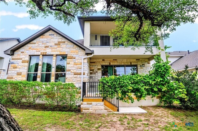 Building Photo - 402 Gulfton St