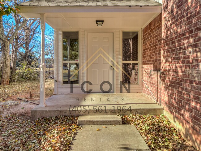 Building Photo - 7409 Kings Manor Ct