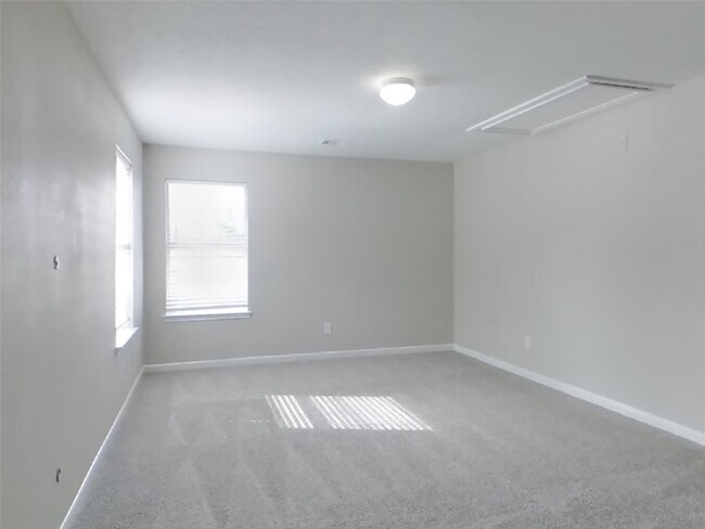 Building Photo - 20603 Fair Castle Dr