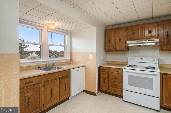 Building Photo - 3868 Germantown Pike